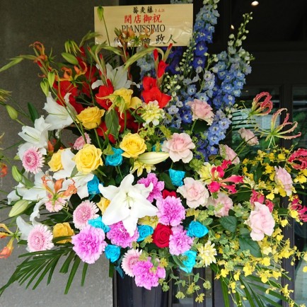 豊中市のお蕎麦屋さんの開店祝いのスタンド花